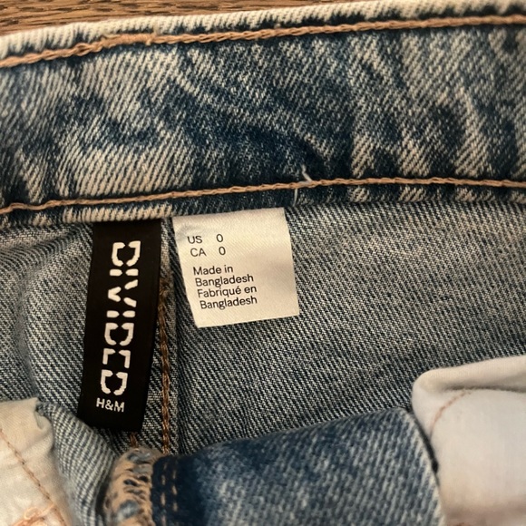 High waisted H&M Divided mini skirt - Picture 3 of 3